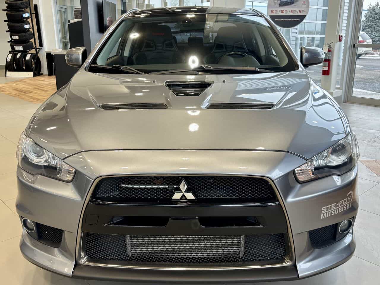 Image 2 Mitsubishi Lancer Gsr Final Edition, Toit Ouvrant, Bancs Chauffant. 2015