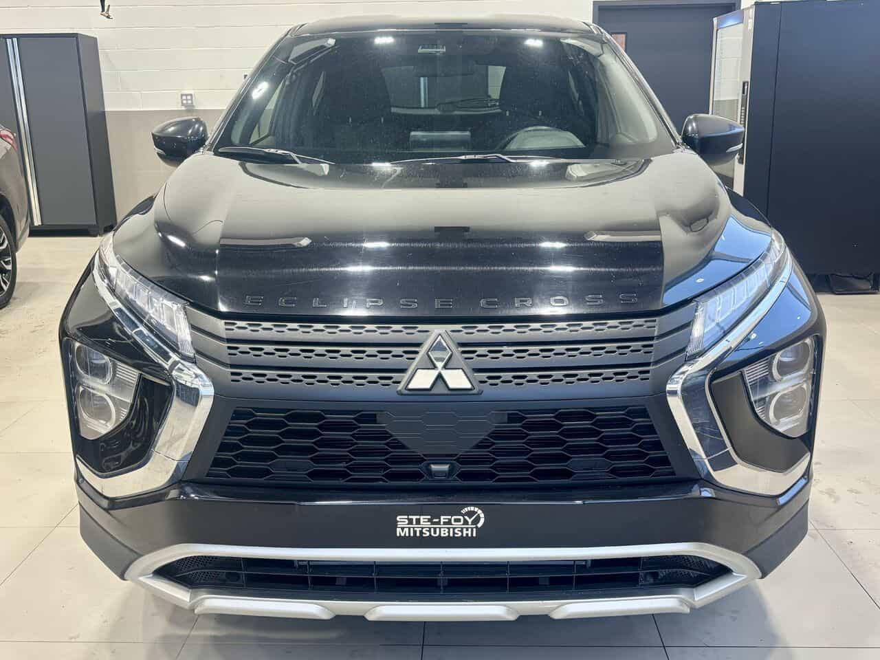 2023 Mitsubishi Eclipse Cross Édition carbone S-AWC - Image 2