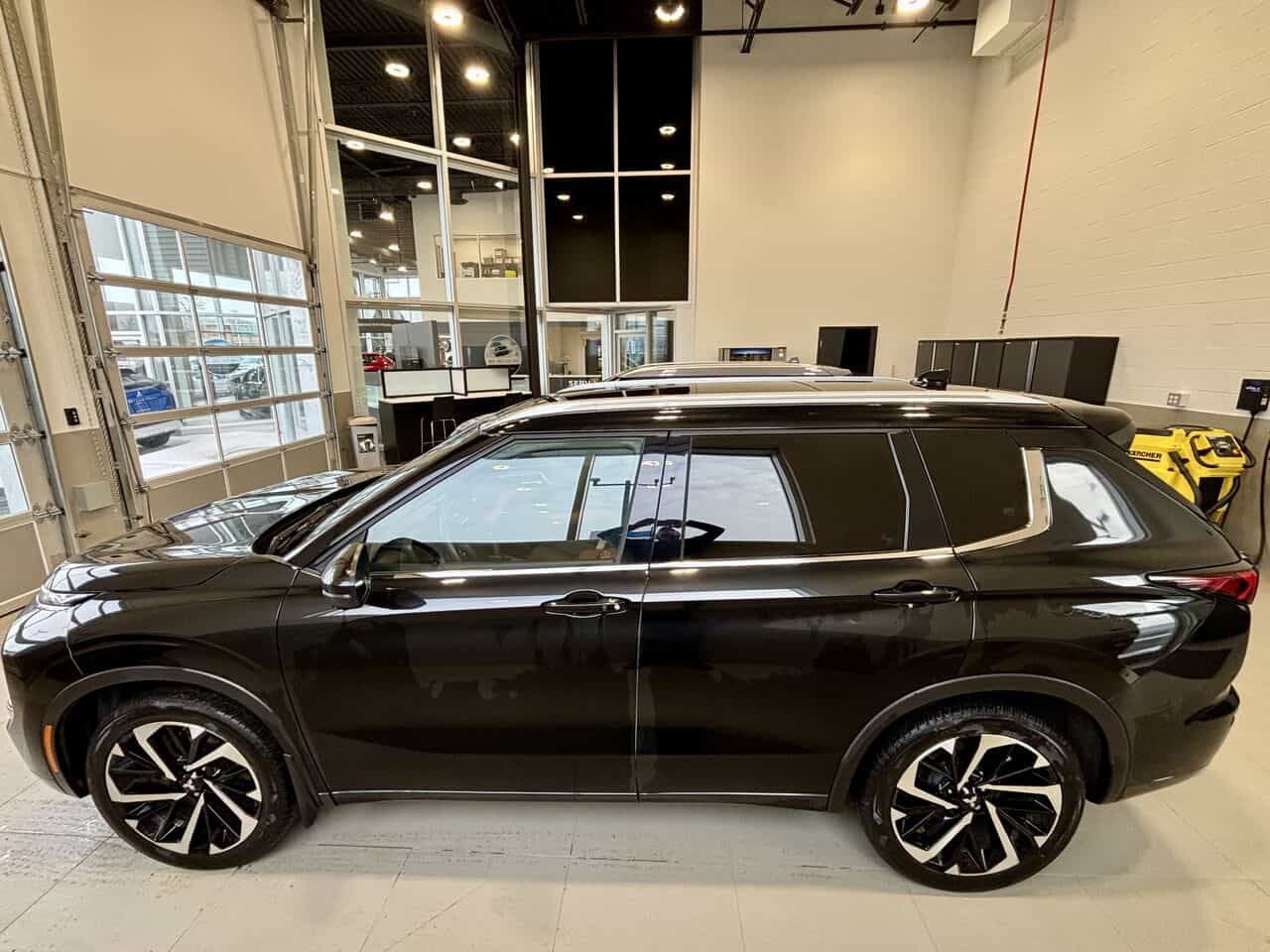 Image 11 Mitsubishi Outlander GT Premium S-AWC 2024