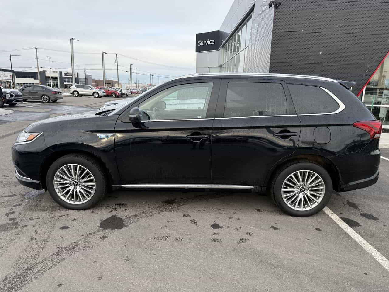 Image 2 Mitsubishi Outlander PHEV SE S-AWC, Sièges électriques, Entrée sans clef 2022