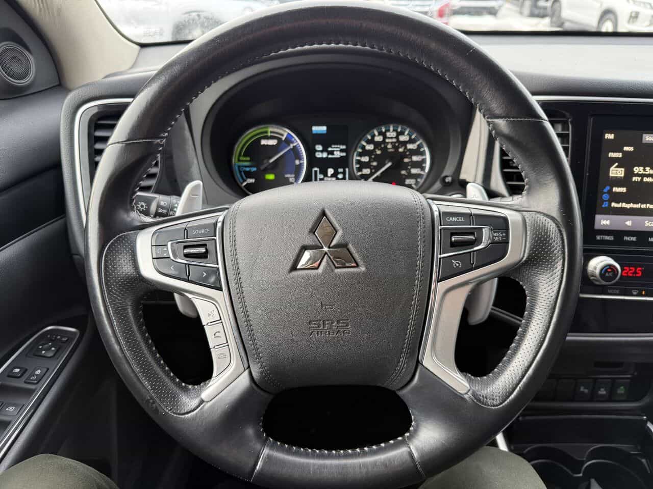 Image 15 Mitsubishi Outlander PHEV SE S-AWC, Sièges électriques, Entrée sans clef 2022