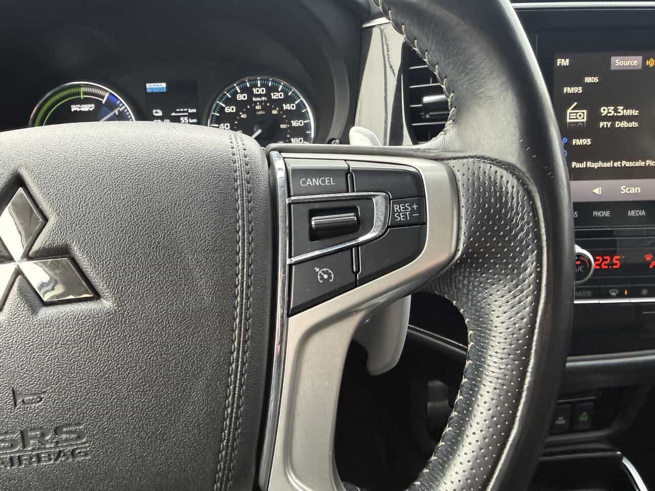 Image 18 Mitsubishi Outlander PHEV SE S-AWC, Sièges électriques, Entrée sans clef 2022