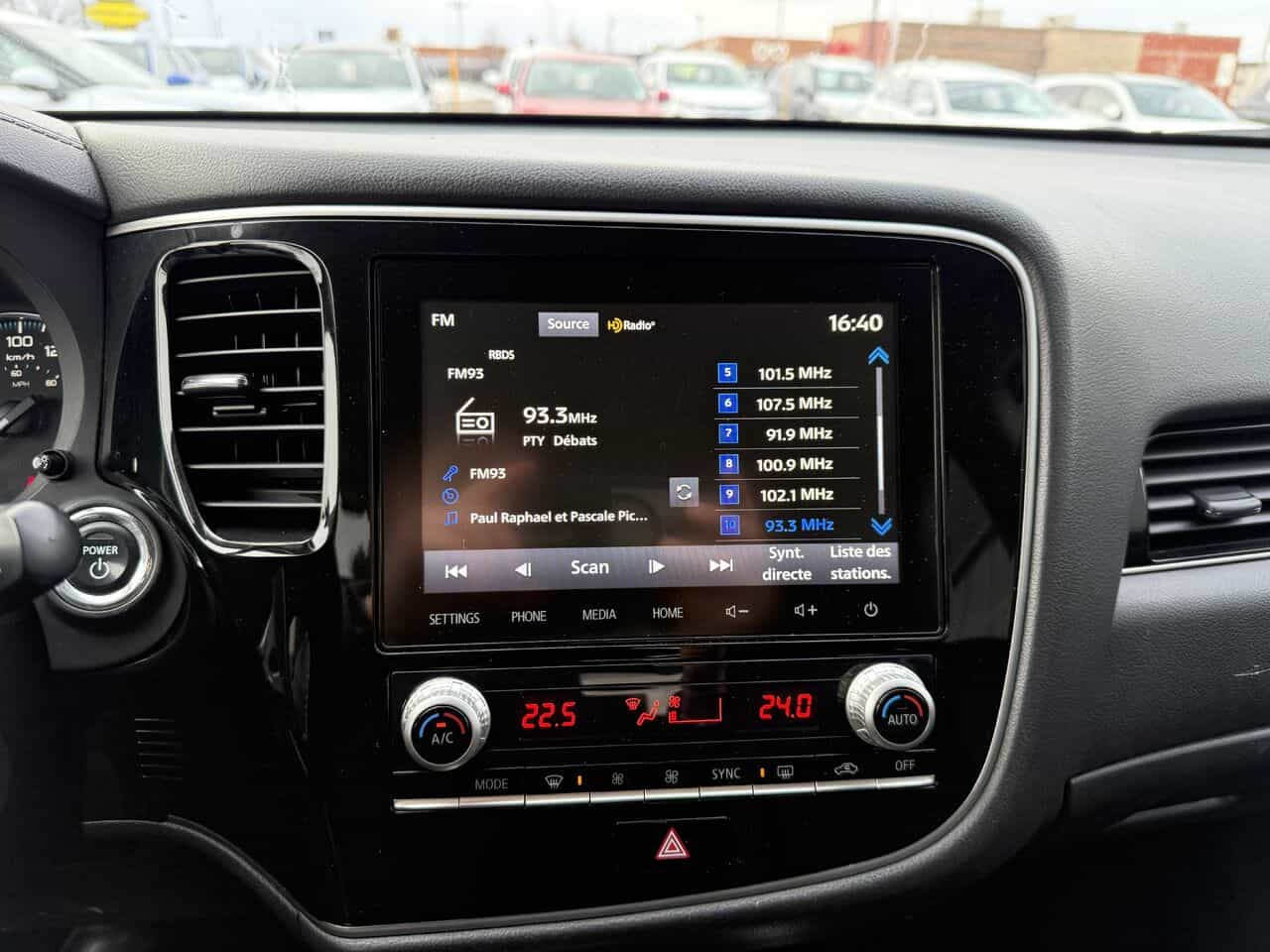 Image 19 Mitsubishi Outlander PHEV SE S-AWC, Sièges électriques, Entrée sans clef 2022