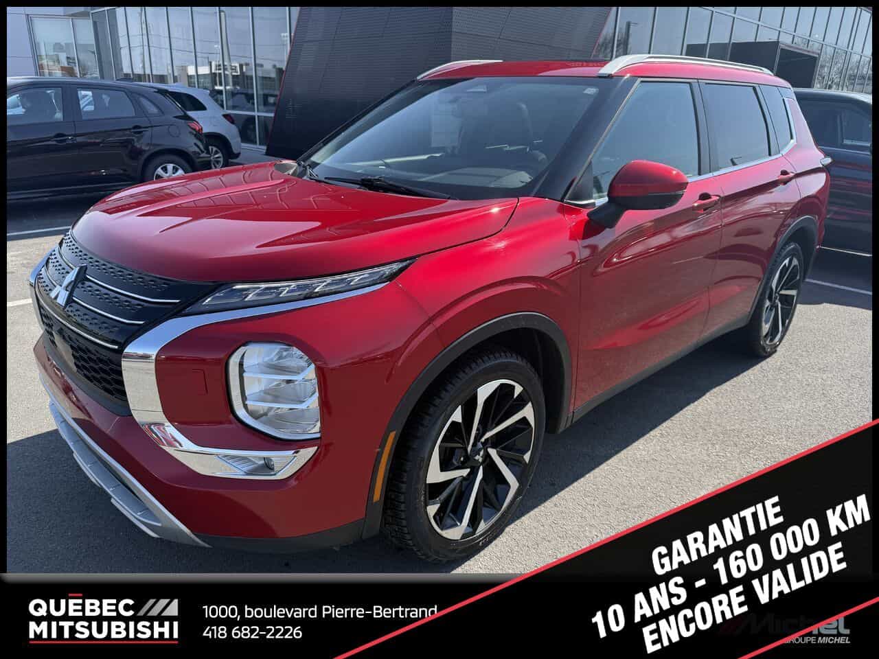2023 Mitsubishi Outlander SEL S-AWC, 7 passagers, Toit pano, Volant chauffant - Image 1