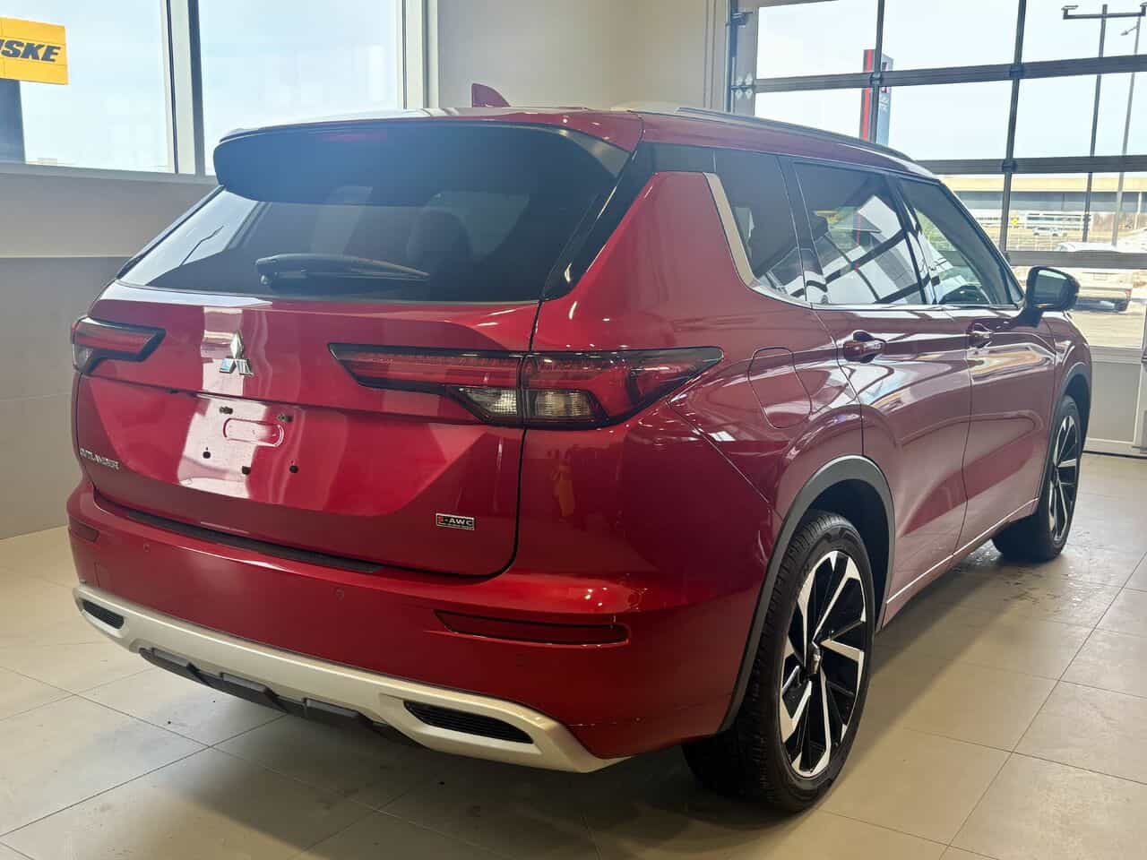 Image 7 Mitsubishi Outlander Gt S-Awc 2023