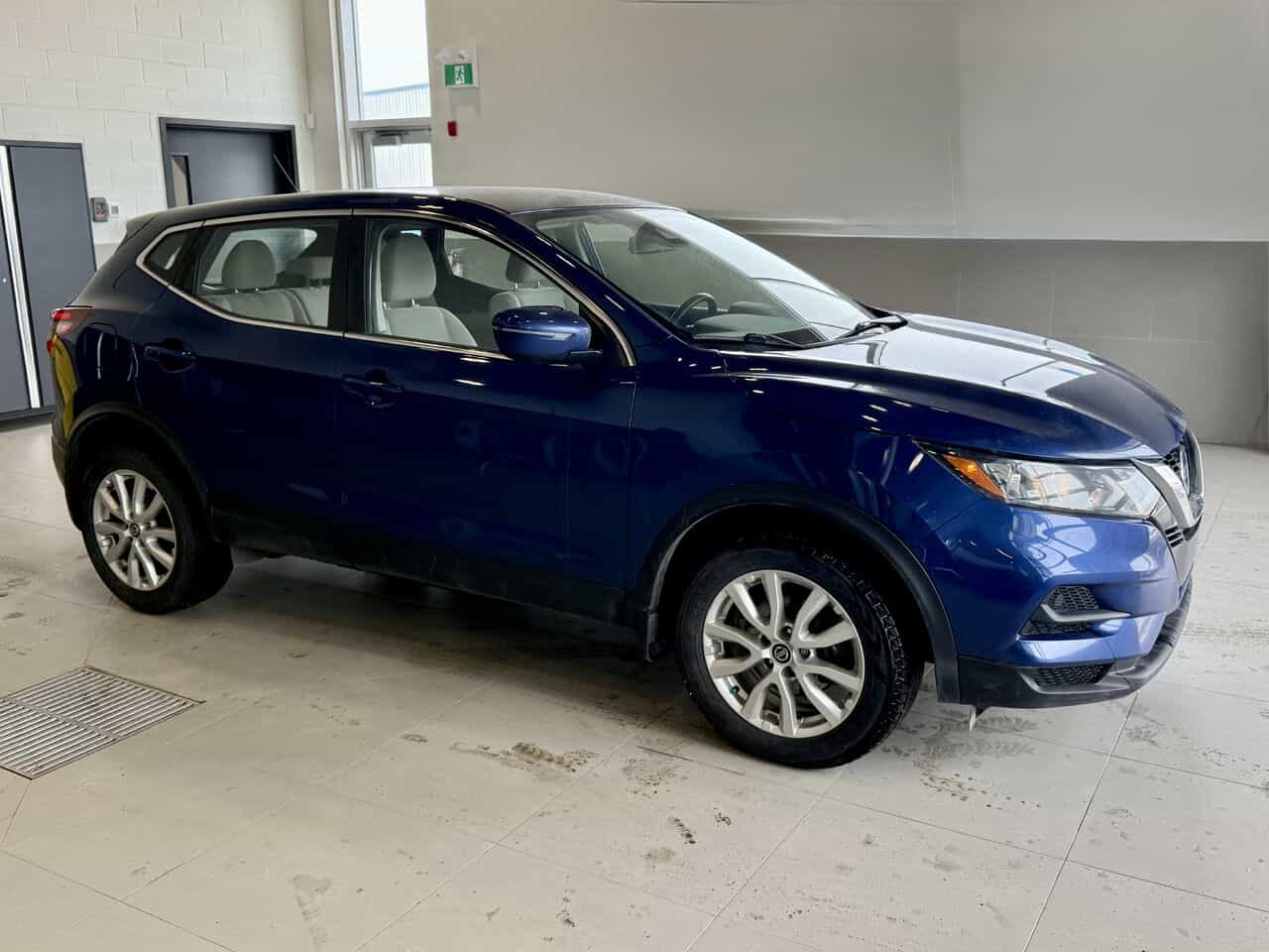 Image 4 Nissan Qashqai S 2021