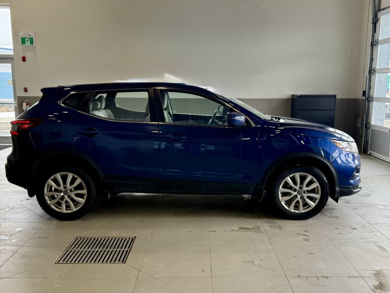 Image 5 Nissan Qashqai S 2021