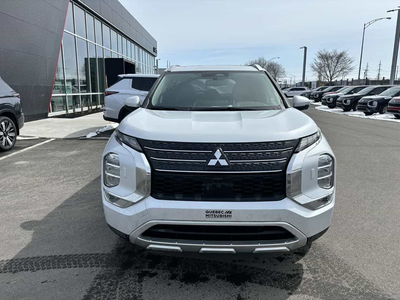 Image 2 Mitsubishi Outlander SEL S-AWC, Sièges électriques, 7 passagers 2023