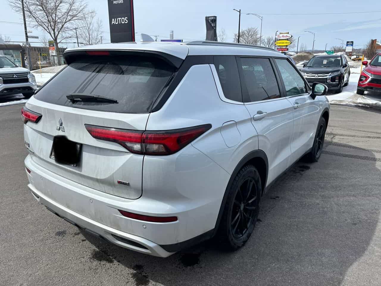 Image 7 Mitsubishi Outlander SEL S-AWC, Sièges électriques, 7 passagers 2023