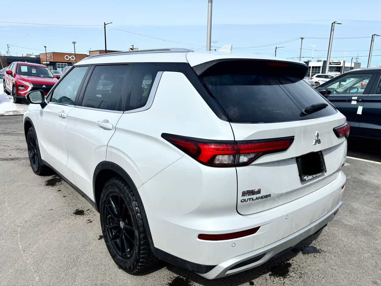 Image 8 Mitsubishi Outlander SEL S-AWC, Sièges électriques, 7 passagers 2023