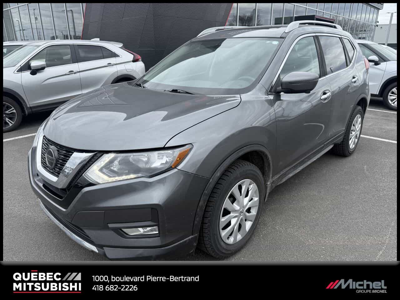 2018 Nissan Rogue SV AWD, Toit ouvrant, Siège électrique - Image 1