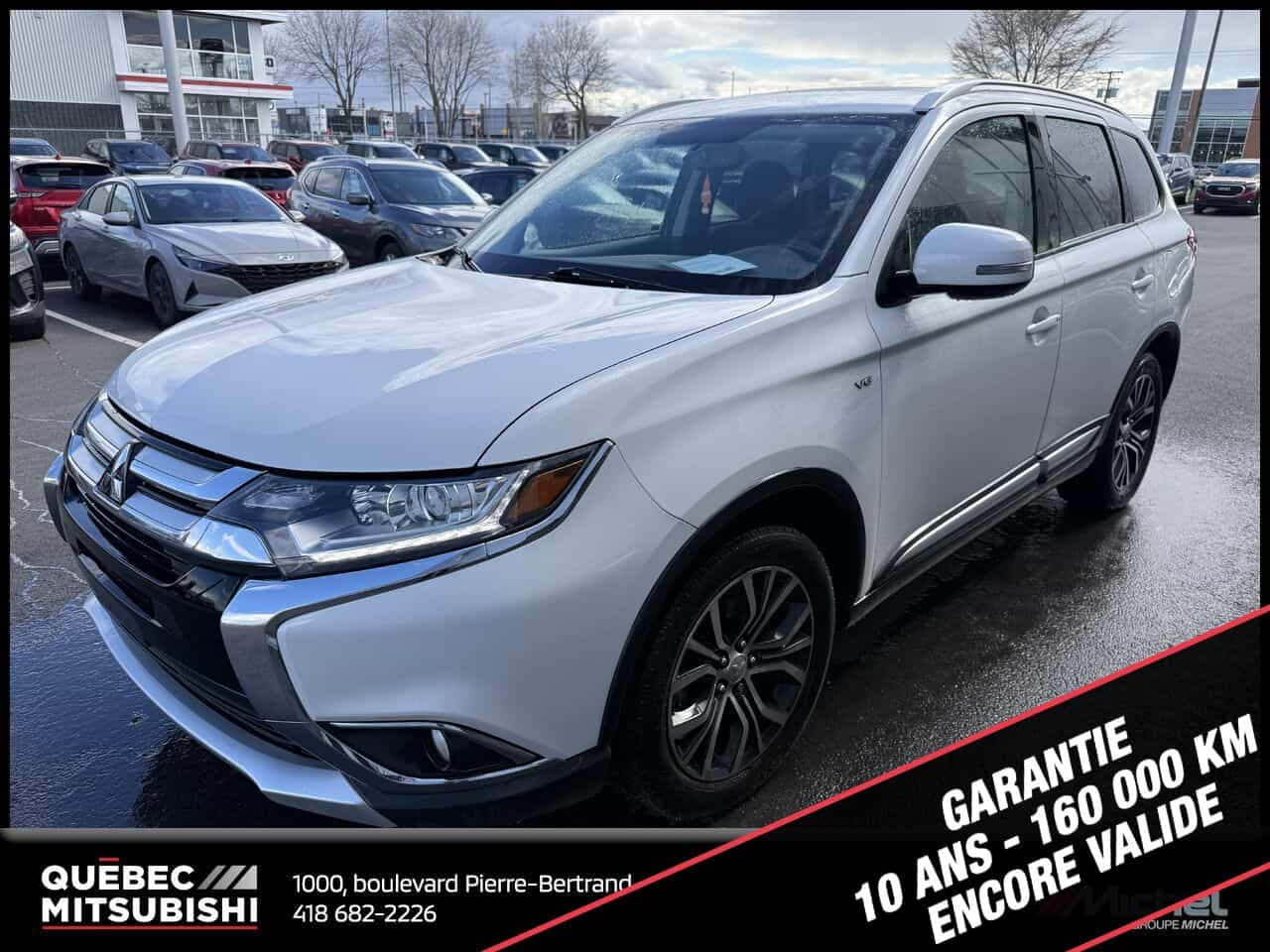 2017 Mitsubishi Outlander SE AWC, 7 passagers, Démarreur à distance - Image 1