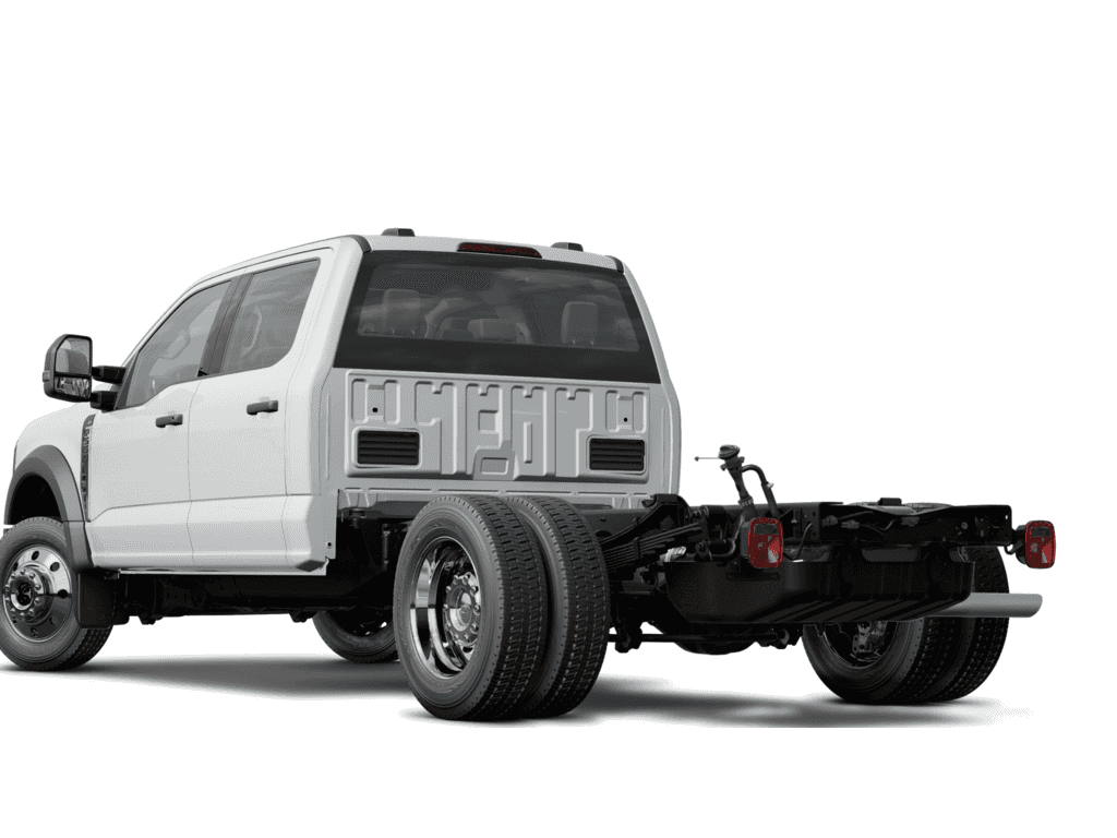 2024 Ford F-Super Duty Chassis Cab F-550® Xlt - Image 2