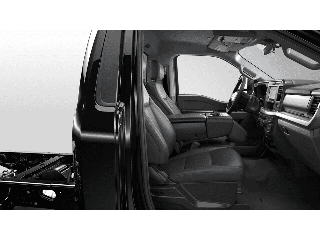 2026 Ford F-Super Duty Chassis Cab F-600® Xlt - Image 6