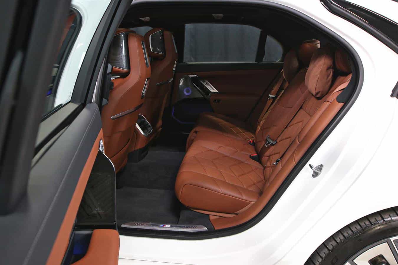 2024 BMW I7 xDrive60 berline - Image 19