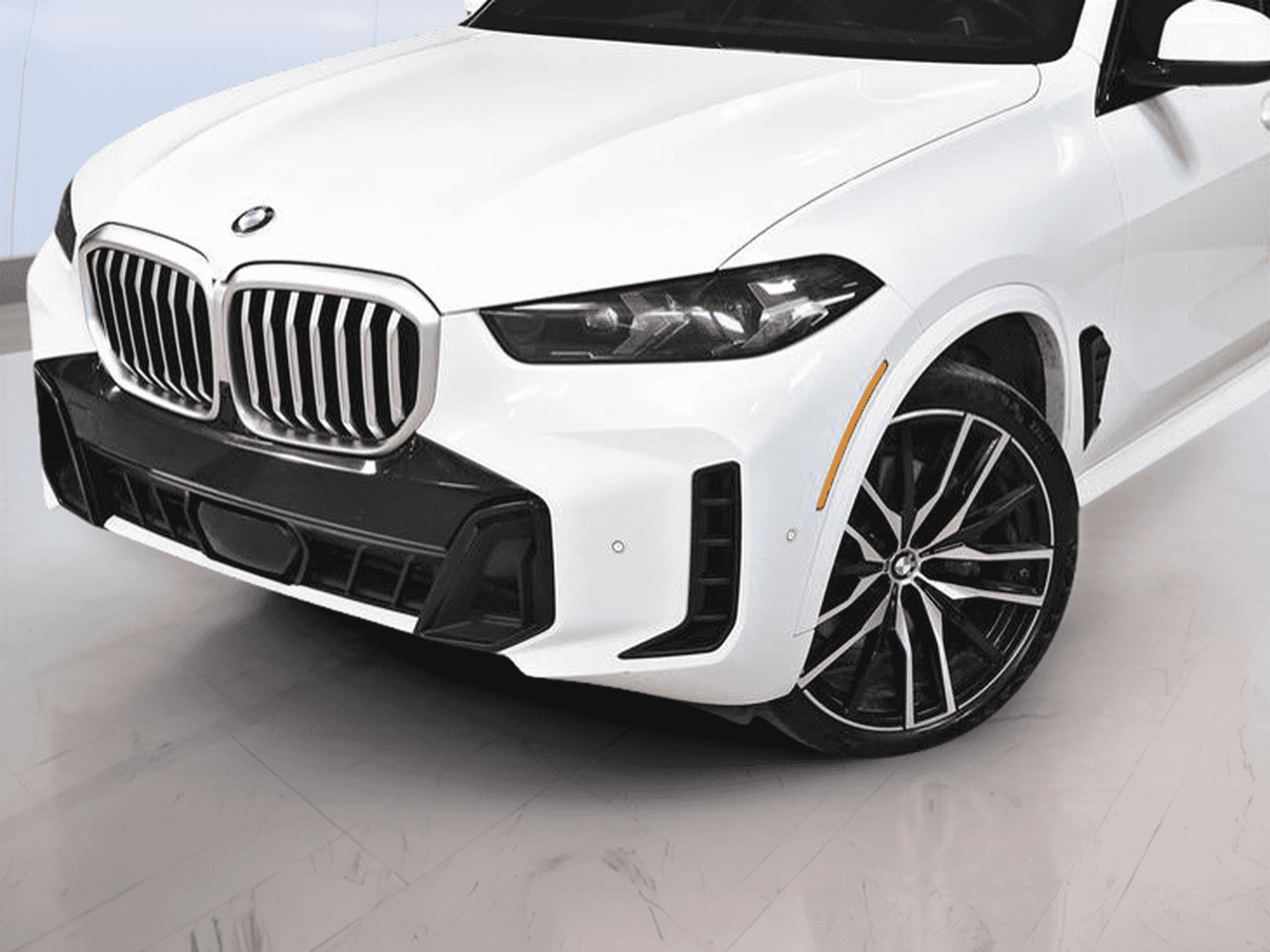 Image 2 BMW X5 xDrive40i véhicule d'activités sportives 2024