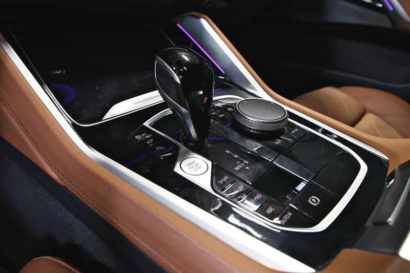 Image 12 BMW X6 xDrive40i Premium Enhanced Package 2023