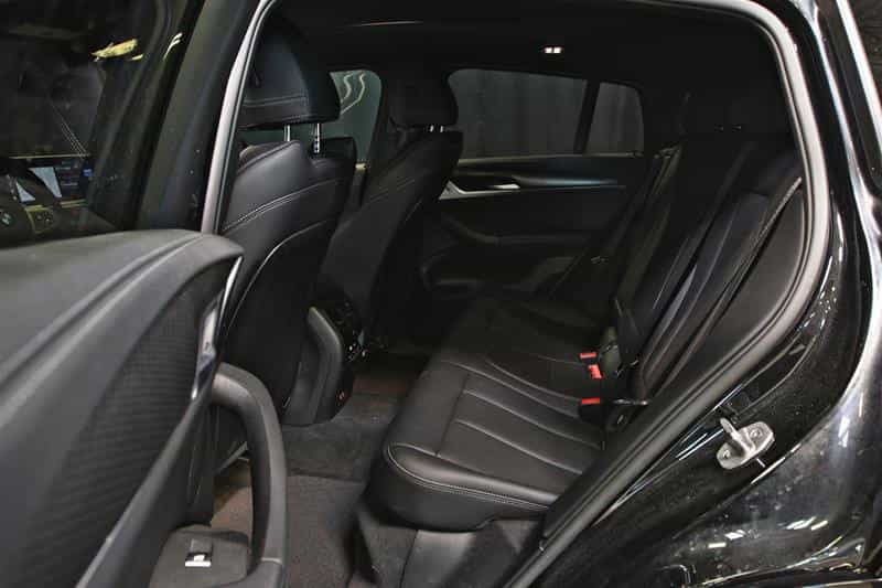 Image 18 BMW X4 M40i xDrive coupé d'activités sportives 2024