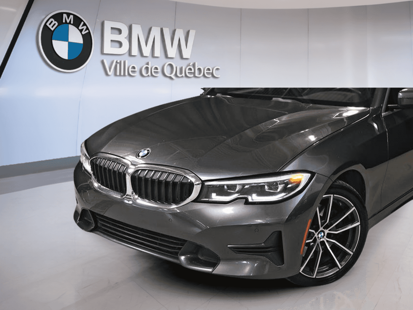 2022 BMW 3 Series 330i xDrive berline Amérique du Nord - Image 2