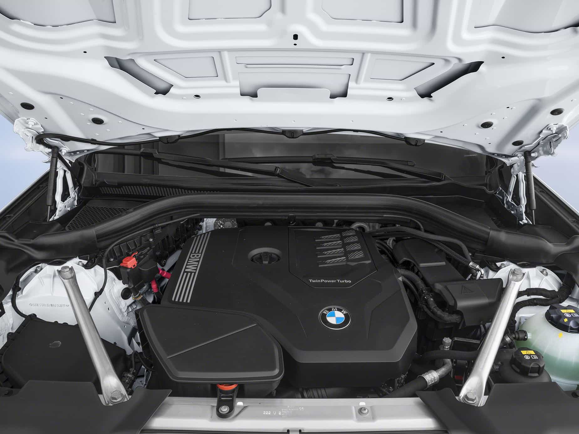 2025 BMW X4 xDrive30i M Sport Edition - Image 8