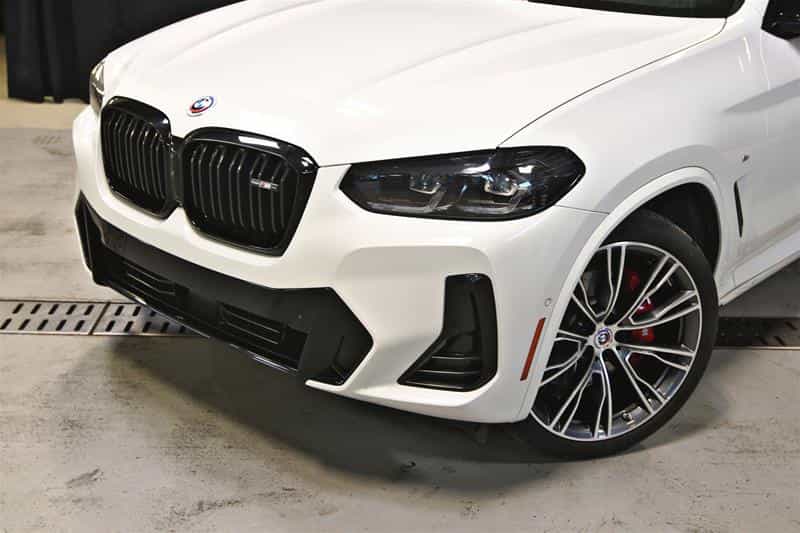 Image 2 BMW X4 M40i Premium Enhanced Package- 2023