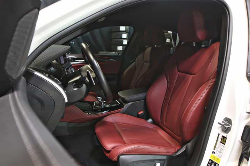 2023 BMW X4 M40i Premium Enhanced Package- - Image 17