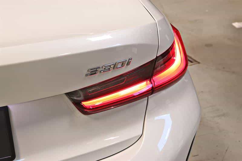 2023 BMW 3 Series 330i xDrive M Sport Package - Image 8