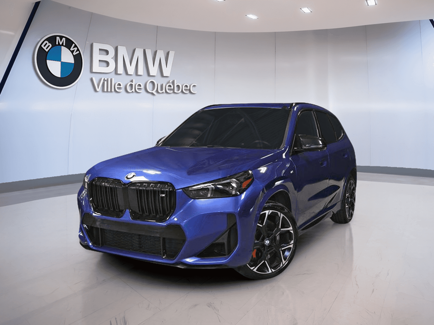 2024 BMW X1 M35i xDrive véhicule d'activités sportives - Image 1