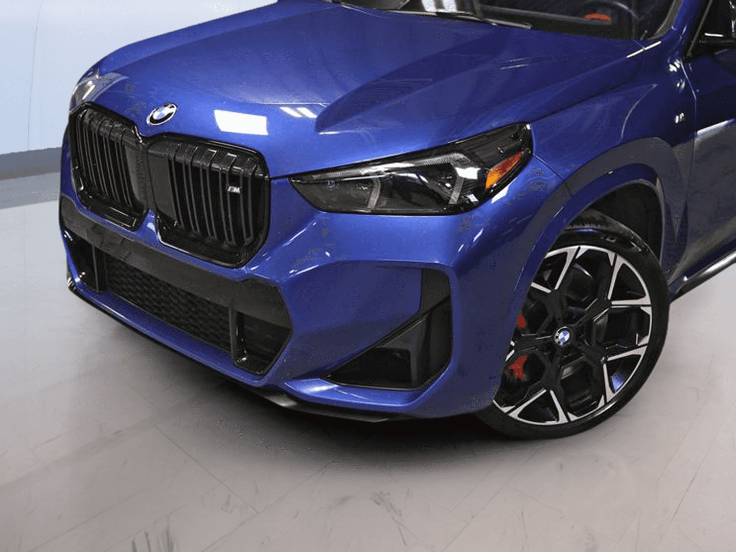 Image 2 BMW X1 M35i xDrive véhicule d'activités sportives 2024