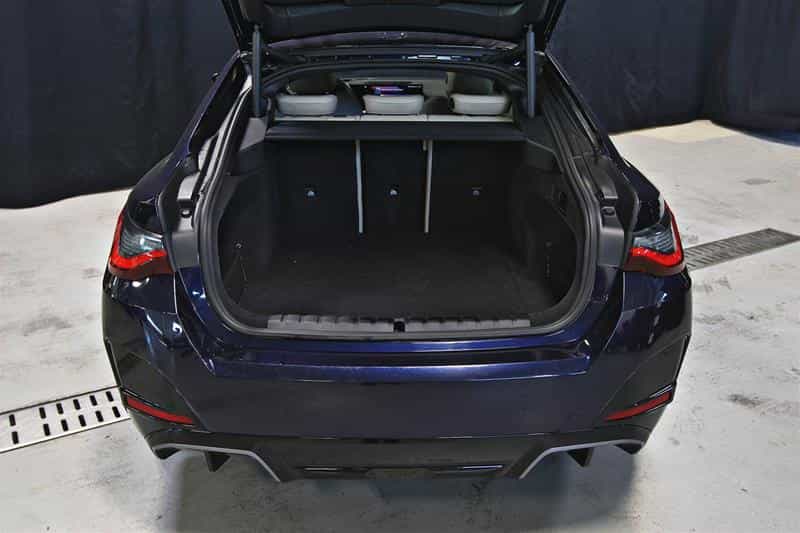 2023 BMW I4 M50 Gran Coupe - Image 9