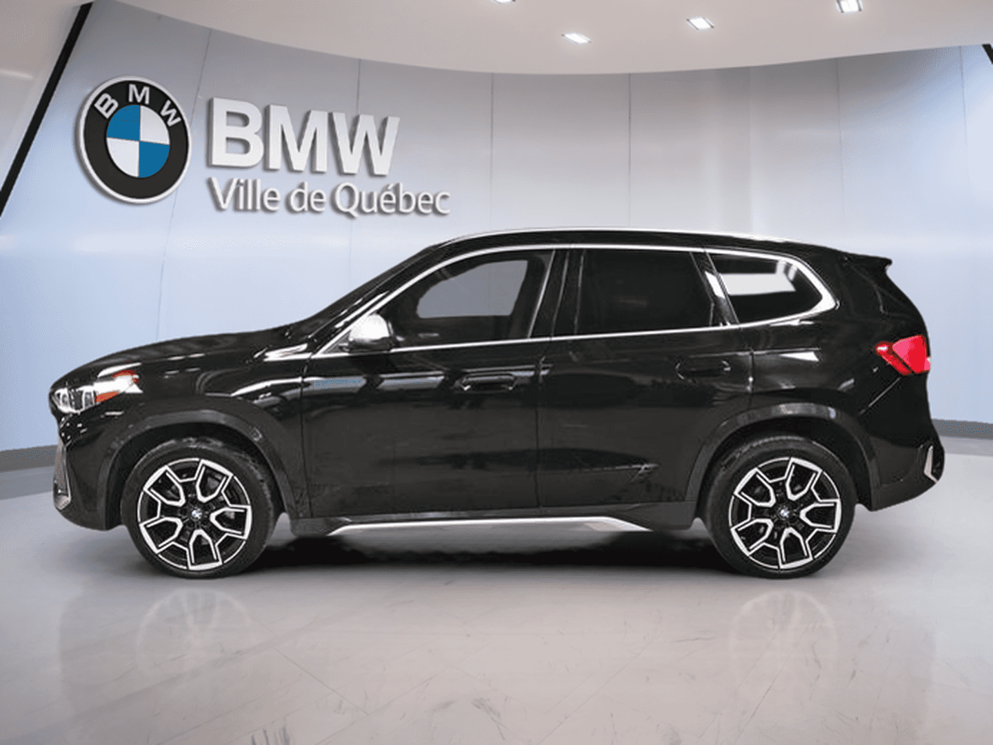 Image 5 BMW X1 xDrive28i Premium Essential Package 2024