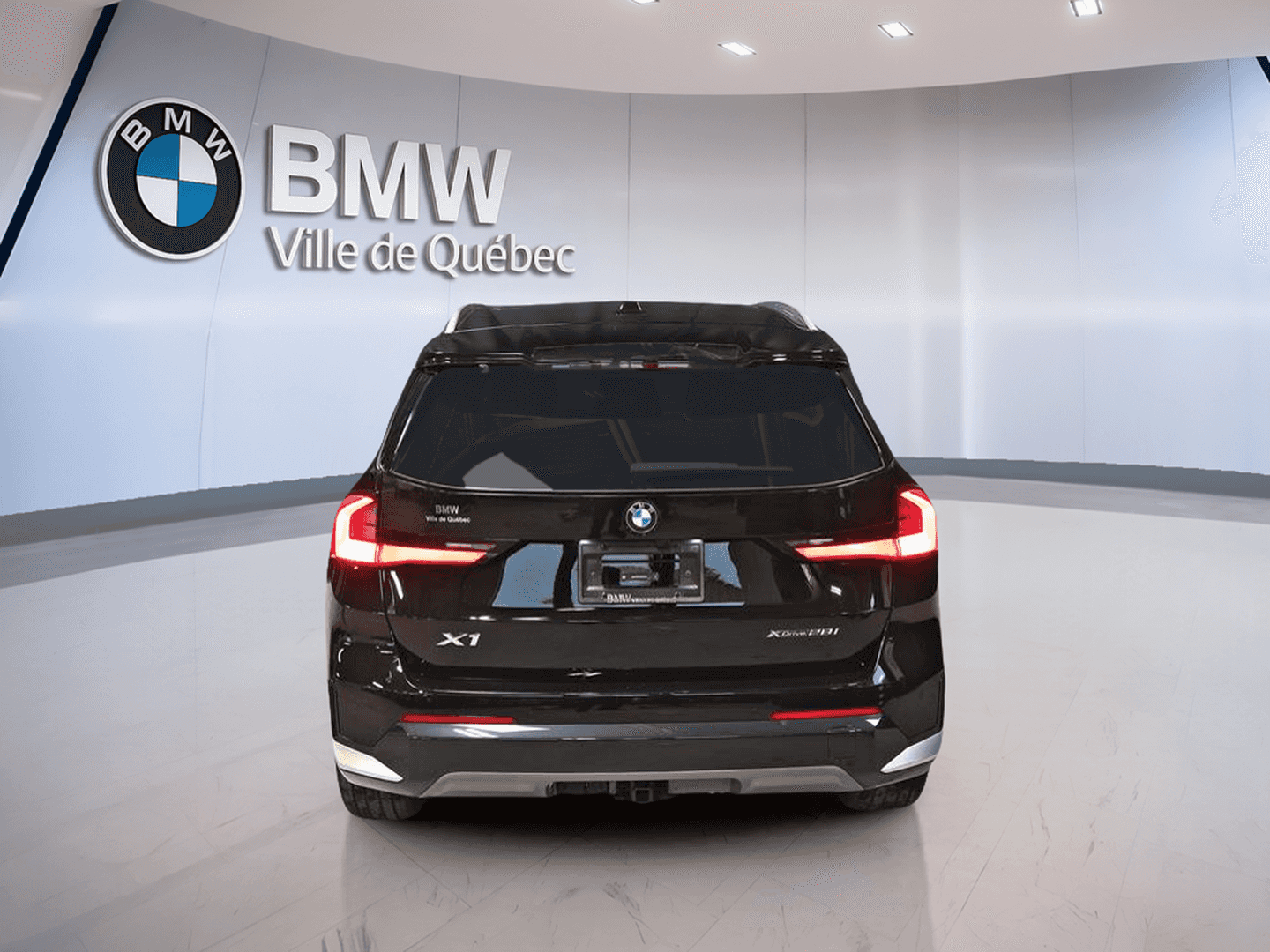 Image 7 BMW X1 xDrive28i Premium Essential Package 2024