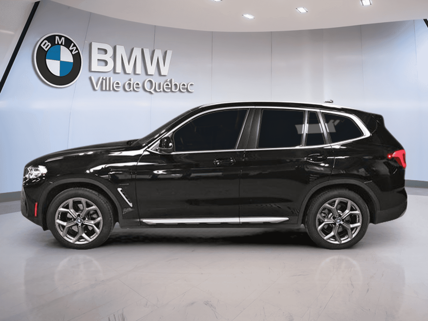 2024 BMW X3 xDrive30e hybride Premium Essential Package - Image 5