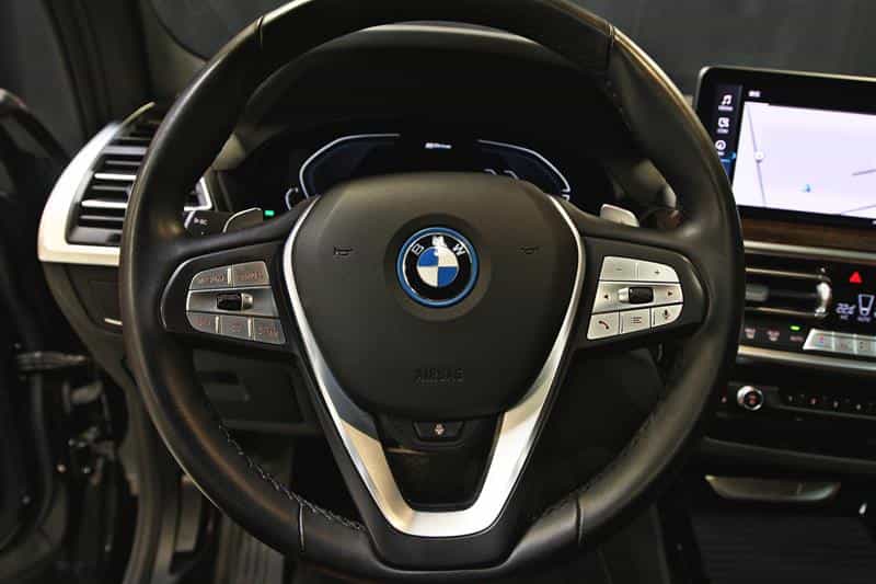 2024 BMW X3 xDrive30e hybride Premium Essential Package - Image 15
