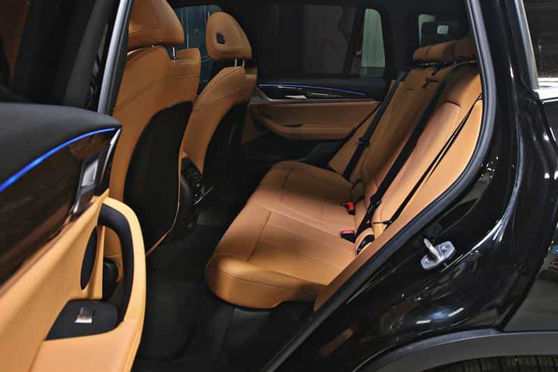 2024 BMW X3 xDrive30e hybride Premium Essential Package - Image 18