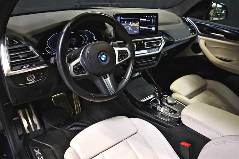 2023 BMW X3 X3 xDrive30e M Sport PACKAGE - Image 11