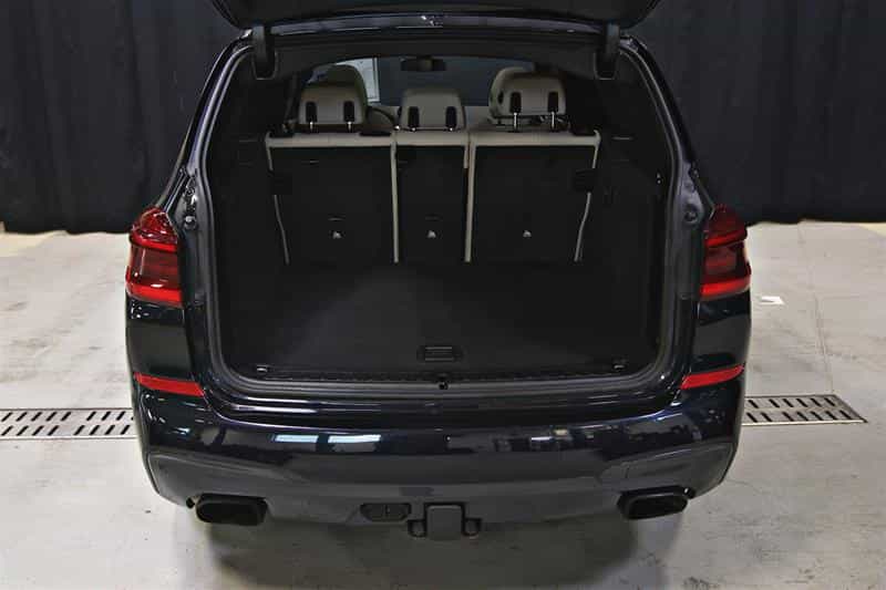 2021 BMW X3 M40i Premium Package Essential - Image 9