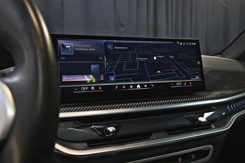 2025 BMW X5 xDrive40i Groupe M Sport - Image 13