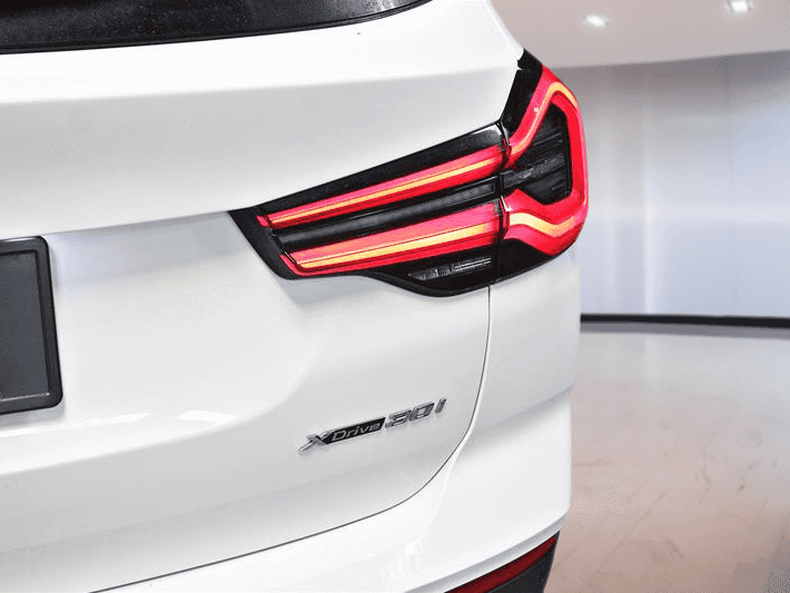 2023 BMW X3 xDrive30i Premium Package Essentia - Image 8