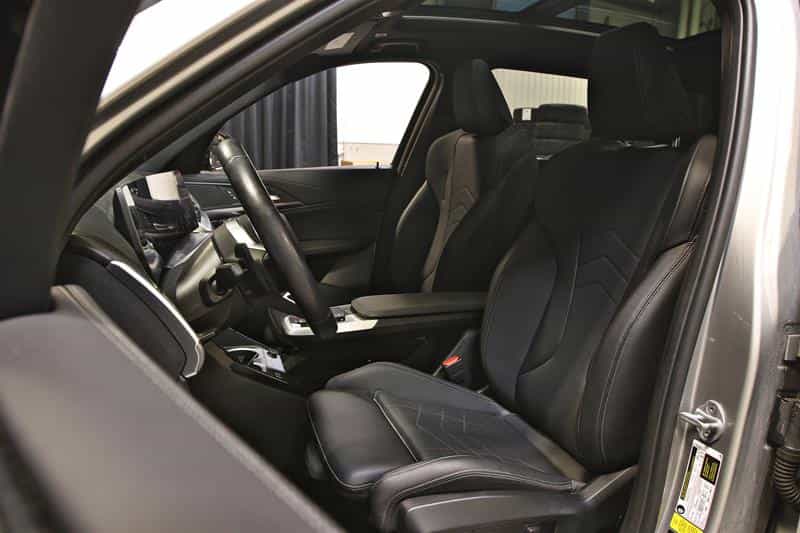 2023 BMW X1 xDrive28i Premium Essential Package- - Image 16