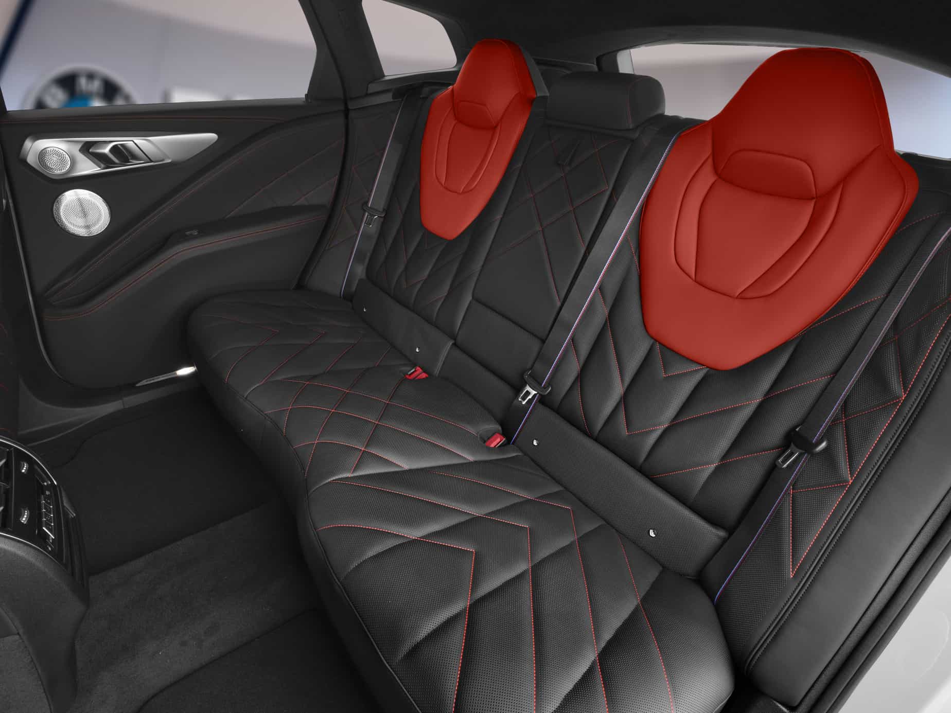 2026 BMW Xm Label - Image 9