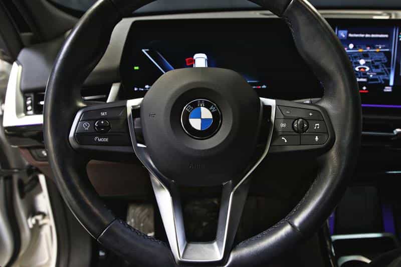 2023 BMW X1 xDrive28i Premium Essential Package - Image 13