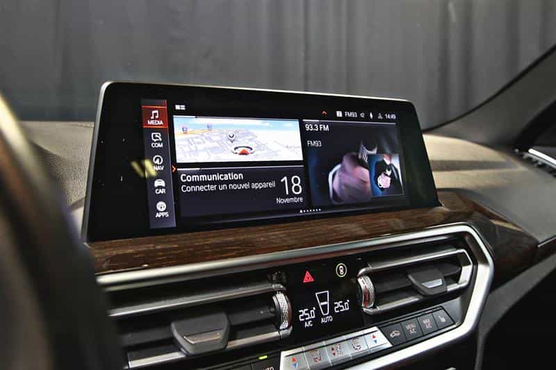 2022 BMW X4 xDrive30i coupé dactivités sportives - Image 14