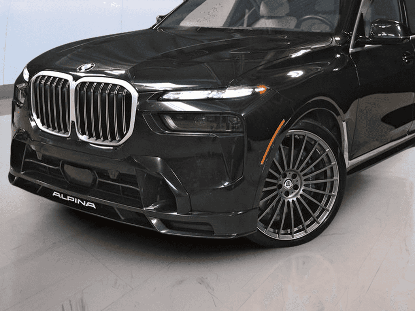 Image 2 BMW X7 ALPINA XB7 Premium Package 2024