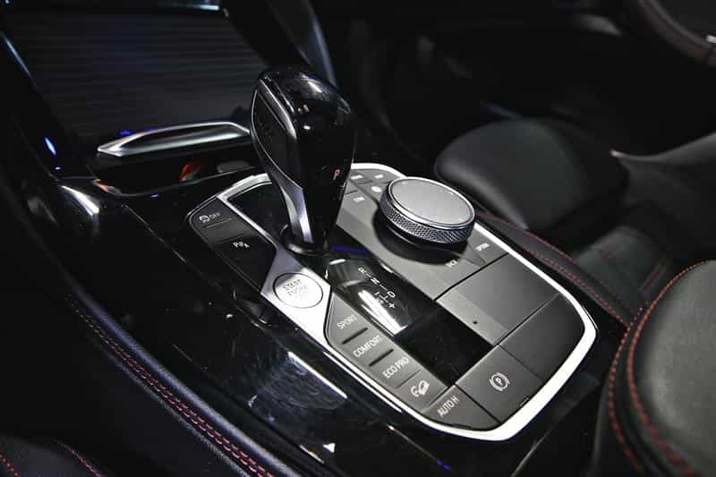 Image 12 BMW X4 M40i coupé Premium Essential Package 2023