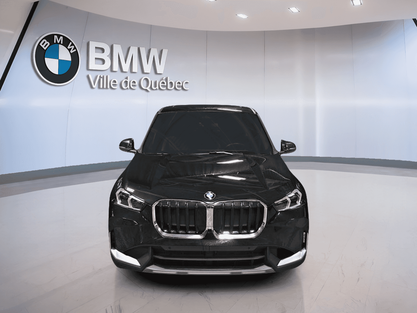 2024 BMW X1 xDrive28i Premium Essential Package - Image 3