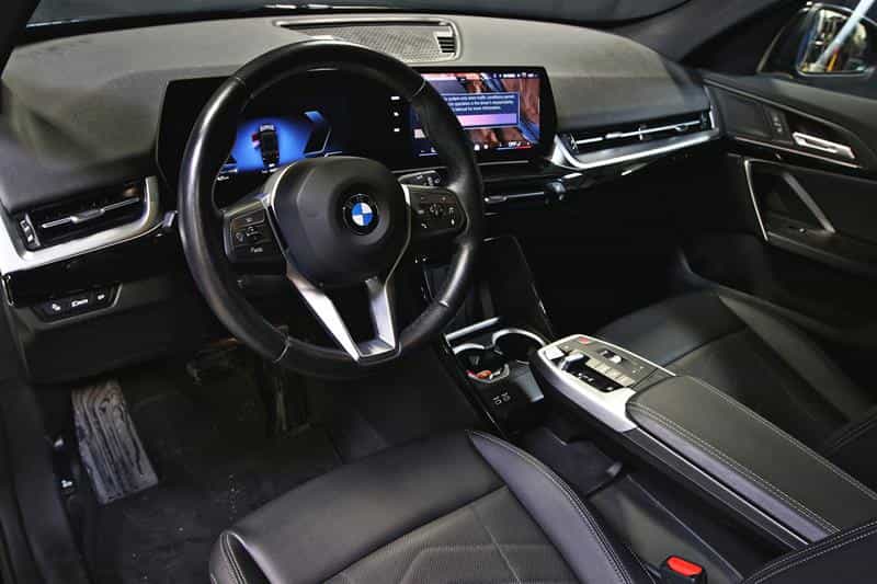 2024 BMW X1 xDrive28i Premium Essential Package - Image 11