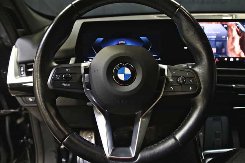 2024 BMW X1 xDrive28i Premium Essential Package - Image 14