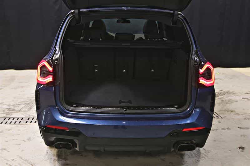 2023 BMW X3 M40i Advanced Driver Assistance Package - Image 9