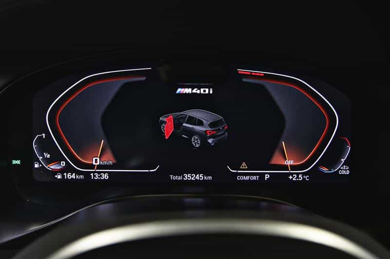 2023 BMW X3 M40i Advanced Driver Assistance Package - Image 16